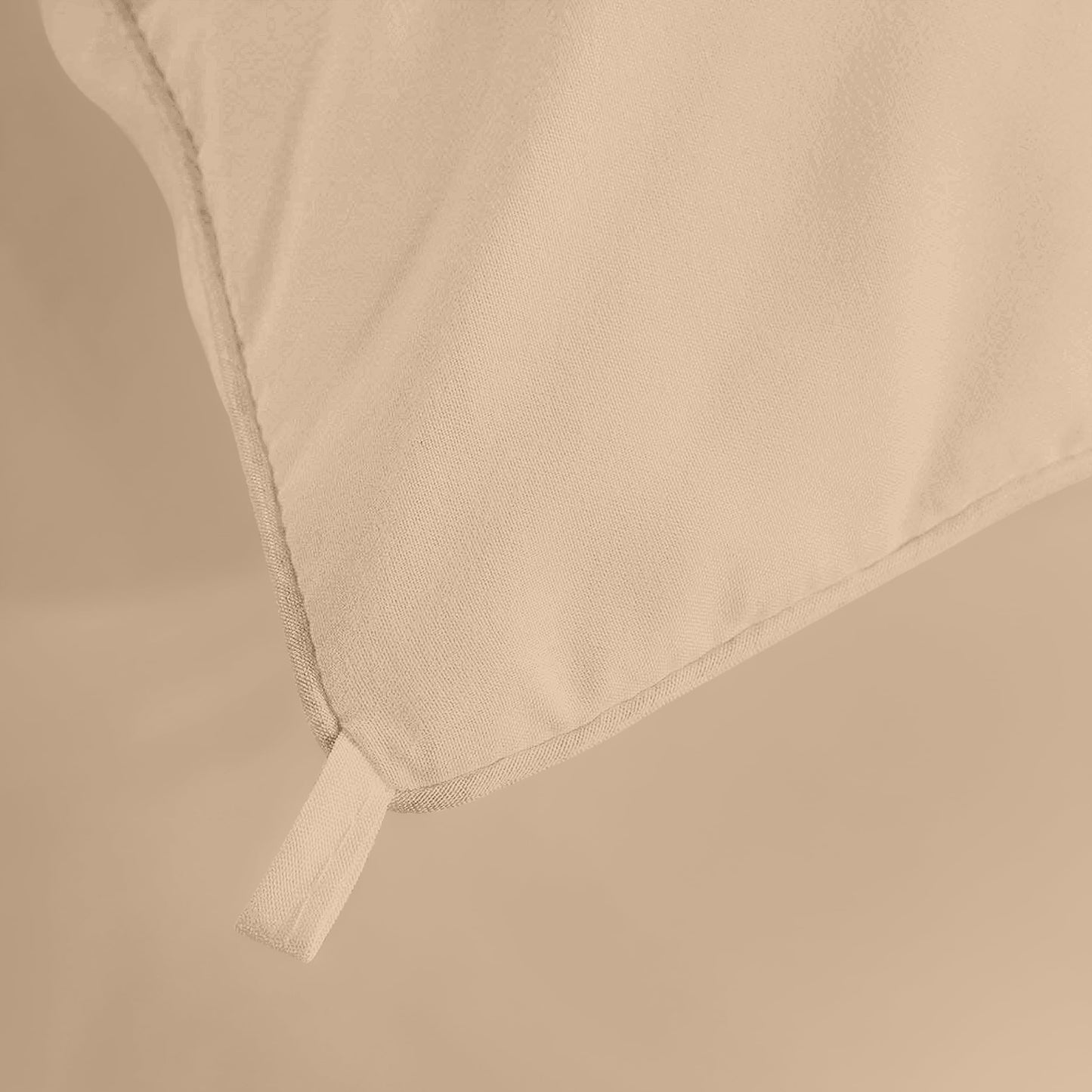 Utopia Bedding Comforters Queen Size, All Season Duvet Insert, Down Alternative Box Stitched Bed Comforter with Corner Tabs, Machine Washable (White)