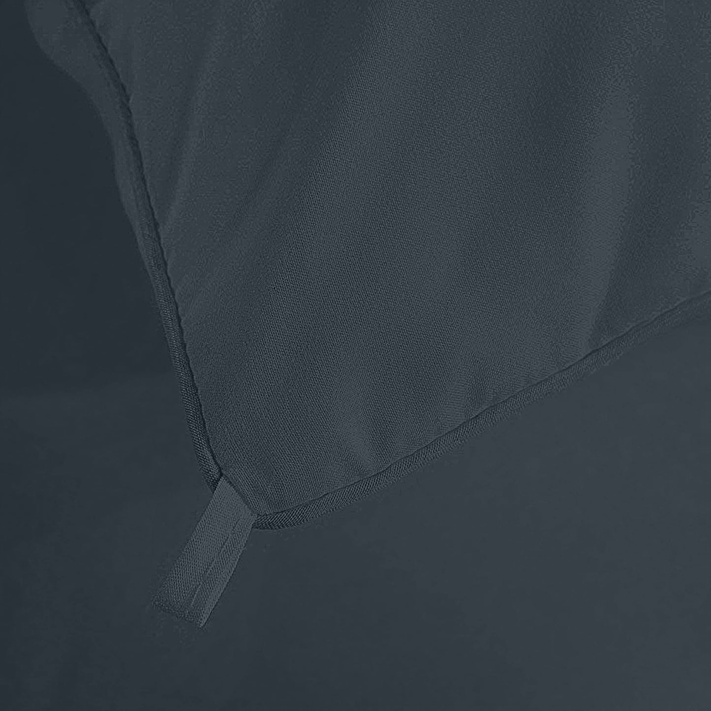 Utopia Bedding Comforters Queen Size, All Season Duvet Insert, Down Alternative Box Stitched Bed Comforter with Corner Tabs, Machine Washable (White)